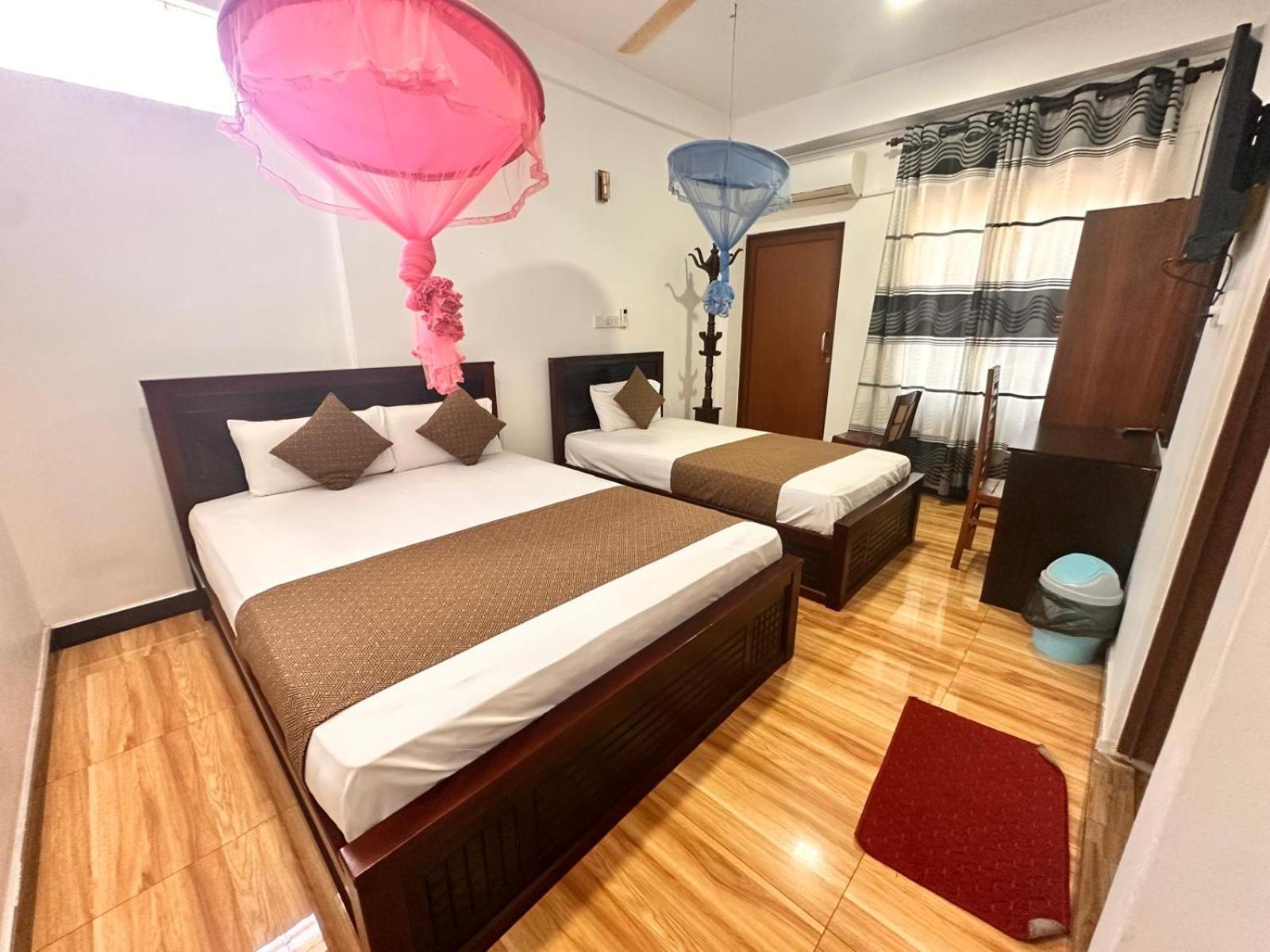 Holiday Villa Trincomalee Eksteriør billede
